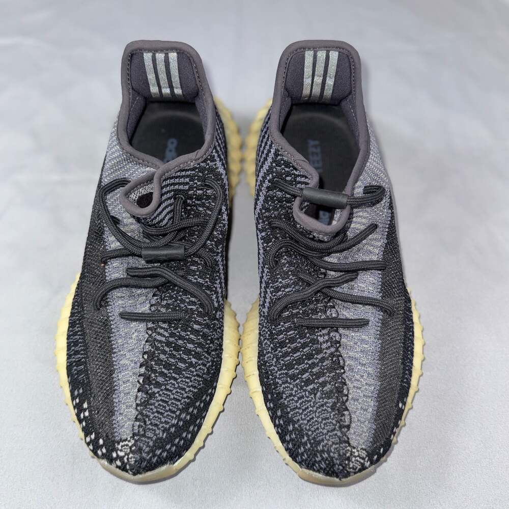 Adidas Yeezy Boost 350 V2 Carbon Size 6.5